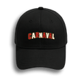 Zwarte Carnaval-pet met het CARNAVAL-logo geborduurd op de voorkant